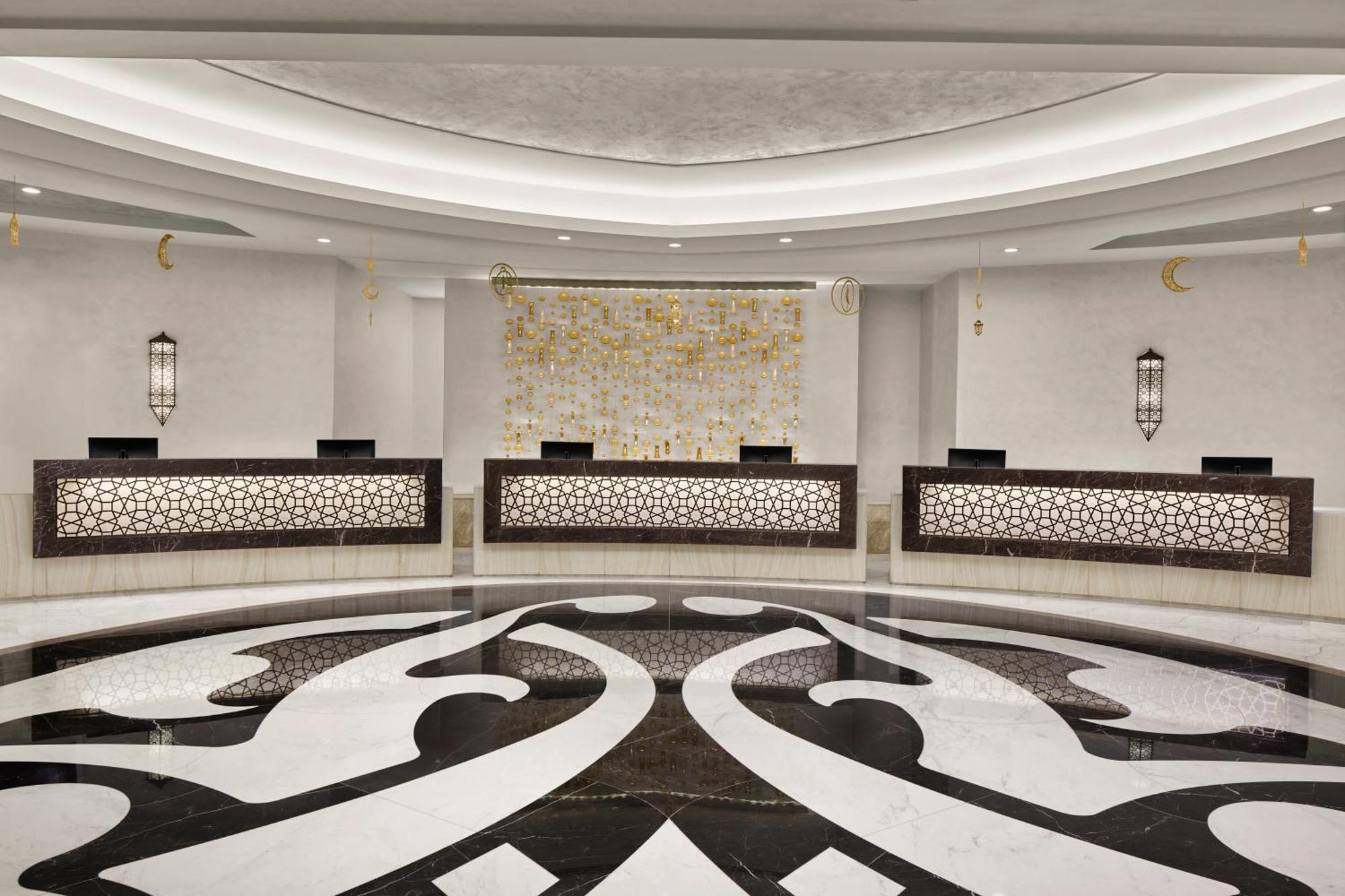 Hotel Conrad Jabal Omar Makkah Mekka Exterior foto The lobby of the hotel