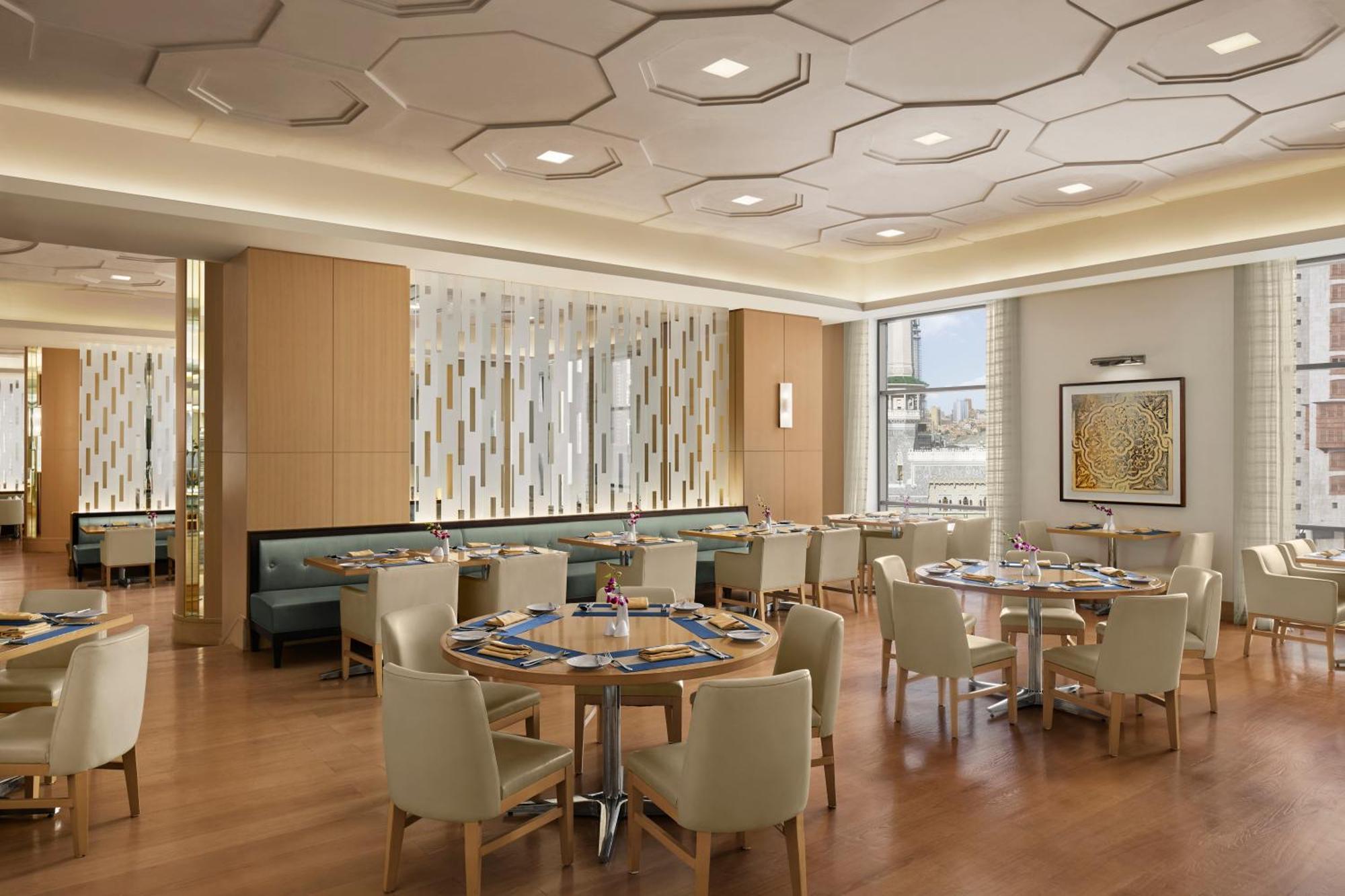Hotel Conrad Jabal Omar Makkah Mekka Exterior foto The restaurant